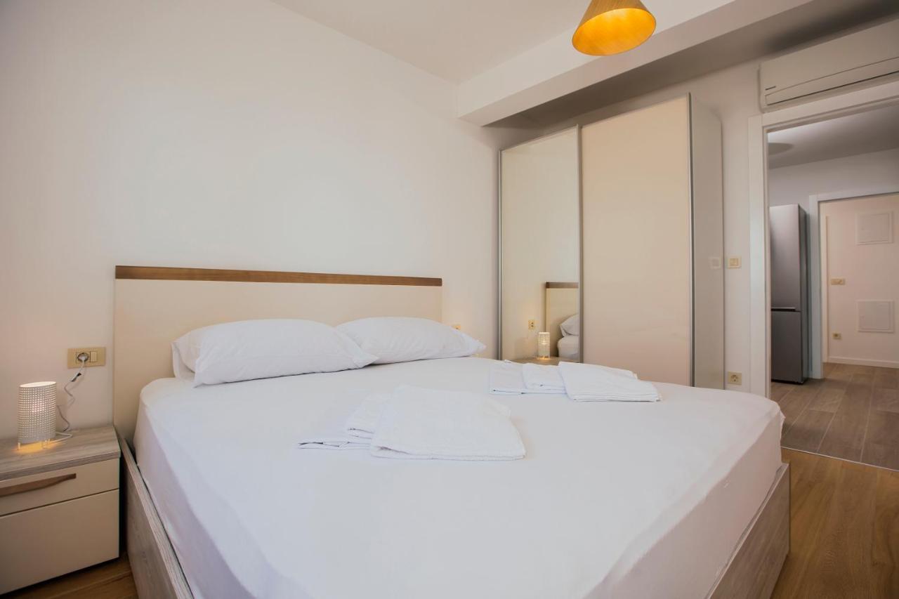 Apartman Magdalena Apartment Makarska Bagian luar foto